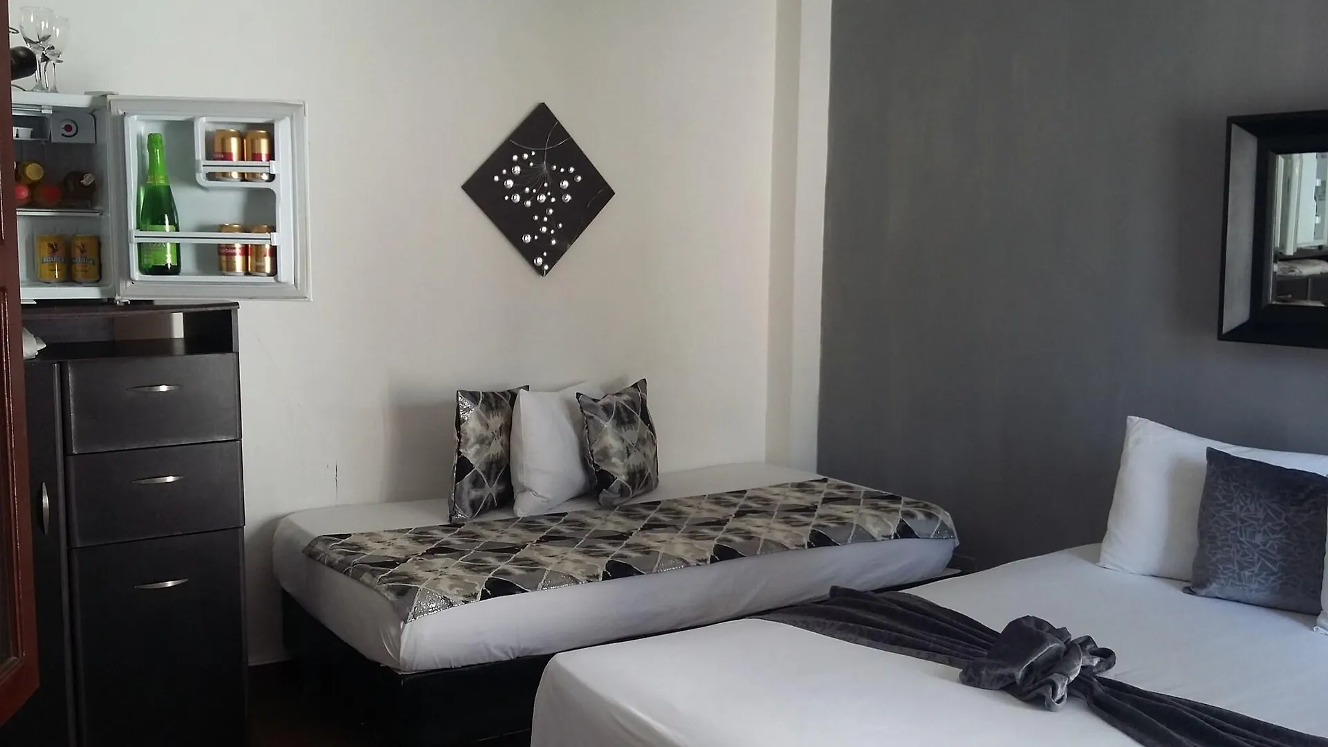 Hotel Casa Abril location